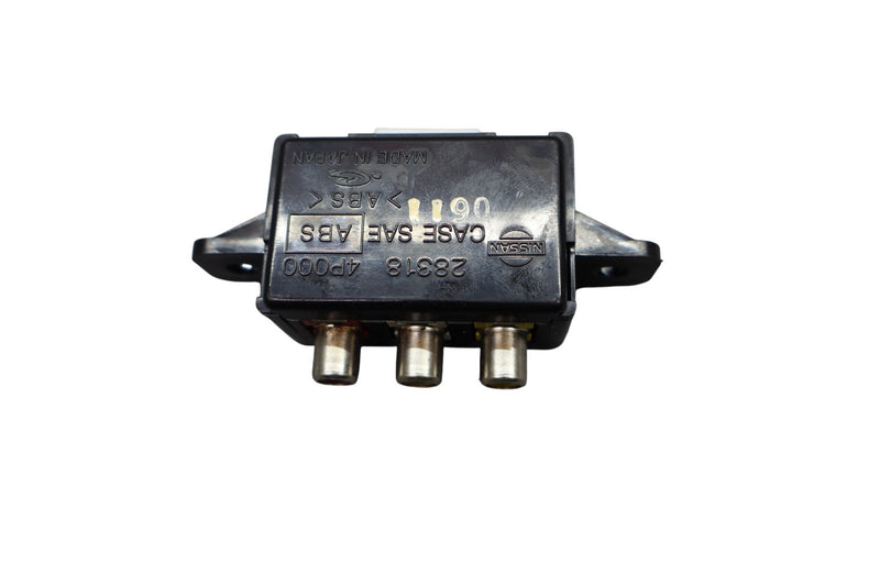 Load image into Gallery viewer, 11-17 Infiniti QX56 QX80 AUX Auxiliary Audio Video Jack RCA Input Oem