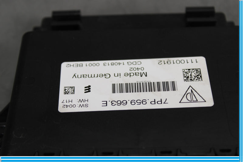 Load image into Gallery viewer, 11-18 Porsche Cayenne Voltage Converter Control Module Unit Oem