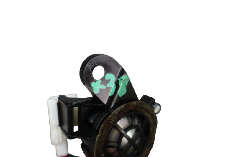 Load image into Gallery viewer, 09-14 Hyundai Equus Genesis Left Driver Side Door Speaker Tweeter Oem