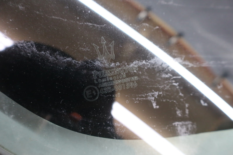 Load image into Gallery viewer, 03-13 Maserati Quattroporte M139 Rear Right Side Door Window Auto Glass Oem