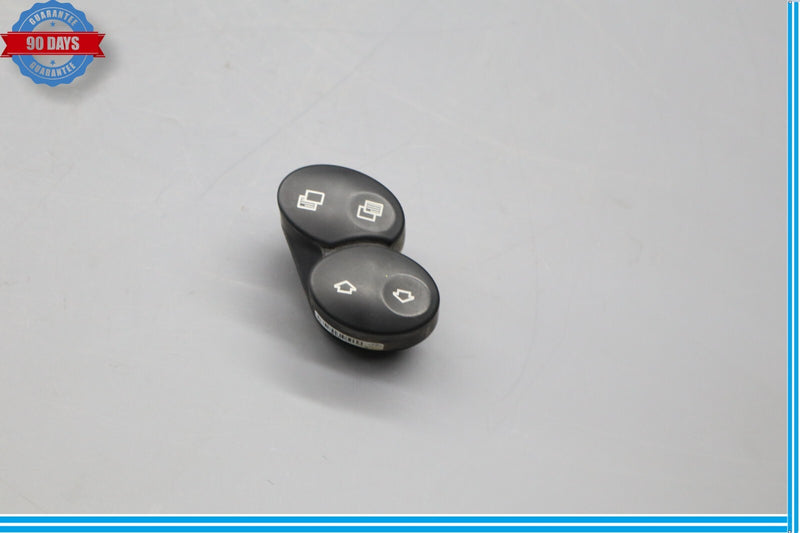 Load image into Gallery viewer, 03-12 Mercedes R230 SL500 SL550 Steering Wheel Control Buttons Oem