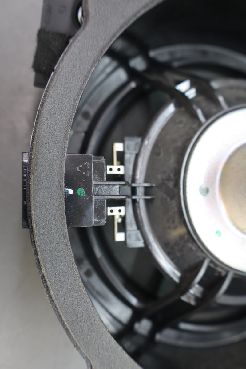 Load image into Gallery viewer, 16-20 Jaguar XF X260 Rear Right Passenger Side Door Audio Speaker Oem