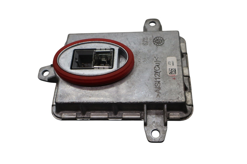 Load image into Gallery viewer, 14-17 Maserati Ghibli M157 Xenon Headlight Head Light Lamp Ballast Module Oem