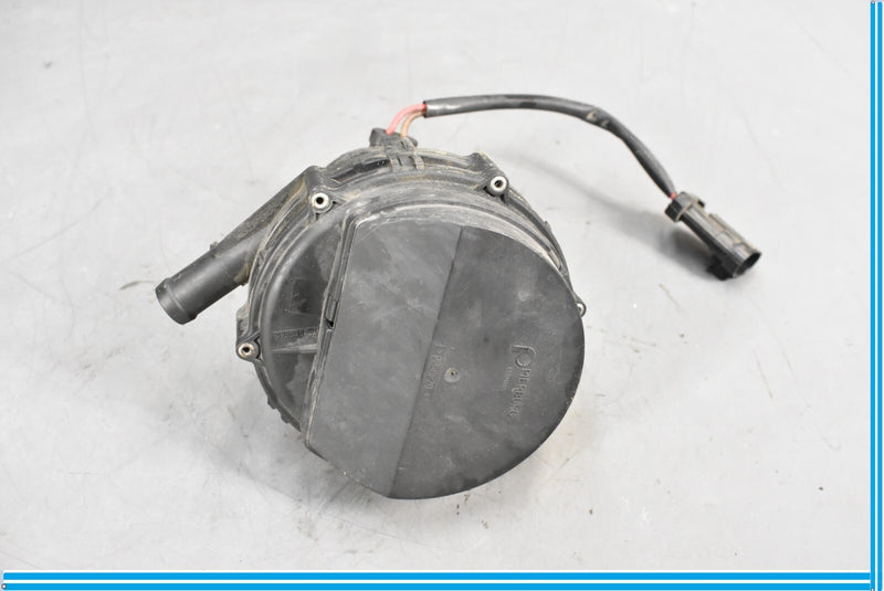 Load image into Gallery viewer, 03-12 Maserati Quattroporte Smog Secondary Air Injection Pump Oem