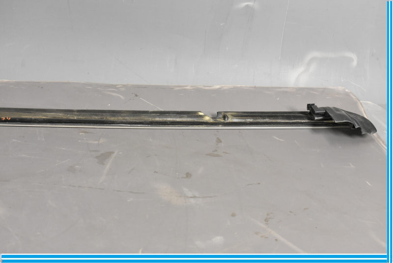 Load image into Gallery viewer, 03-10 Bentley Continental Left LH Driver Upper Door Glass Weather Oem