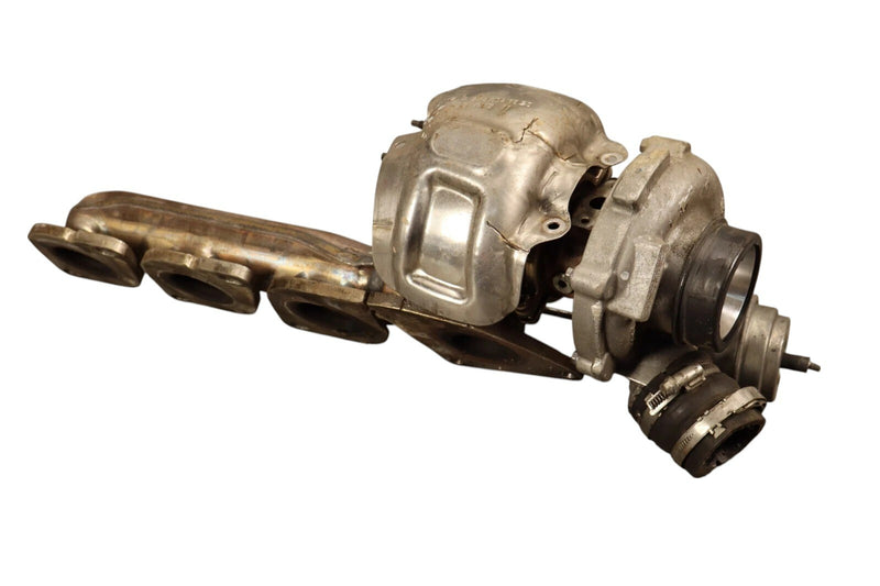 Load image into Gallery viewer, 12-18 Mercedes CLS550 E350 Right Side Turbocharger Turbo Charger Manifold Oem
