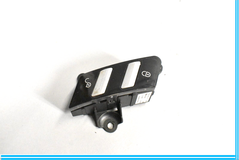 Load image into Gallery viewer, 07-14 Mercedes S550 CL550 W221 Front Left Door Lock Unlock Button Switch Oem