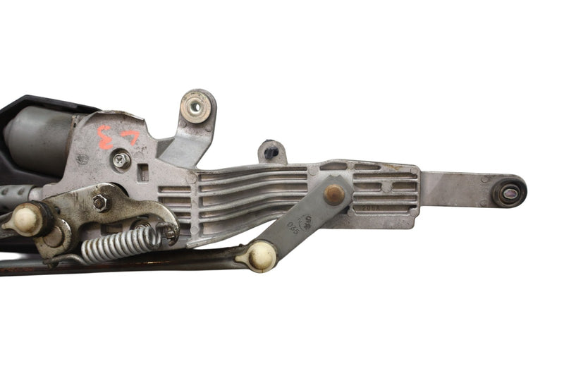 Load image into Gallery viewer, 07-17 Lexus LS460 LS460L XF40 Front Motor Wiper Linkage Assembly 8515050200 Oem