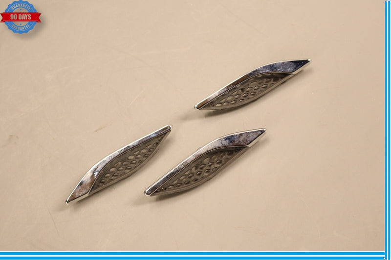 Load image into Gallery viewer, 14-17 Maserati Ghibli Right Or Left Side Lateral Air Outlet Vent Oem