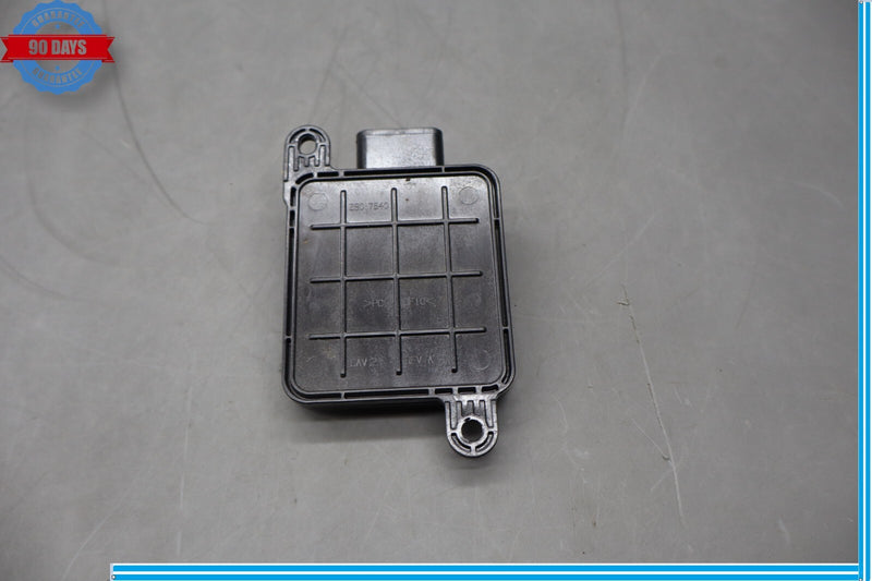Load image into Gallery viewer, 07-12 Lexus LS460 XF40 Front Right Passenger Seat Occupant Sensor Module Oem