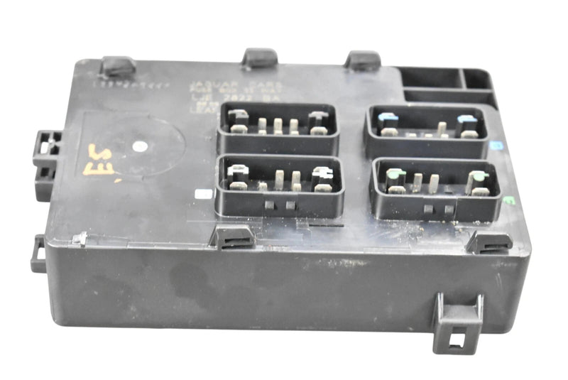 Load image into Gallery viewer, 00-03 Jaguar XKR XK8 X100 Rear Trunk Boot Fuse Relay Junction Box LJE2822BA Oem
