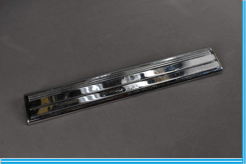 Load image into Gallery viewer, 00-06 Mercedes S430 S500 S600 Rear Left Driver Side Door Step Sill Sills Oem