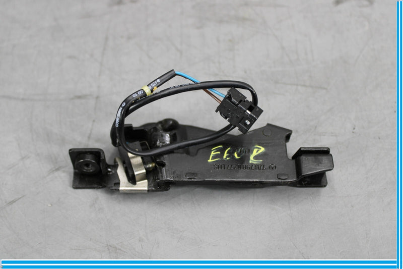 Load image into Gallery viewer, 97-04 Mercedes R170 SLK230 SLK320 Front Right Side Top Roof Lock Latch Oem