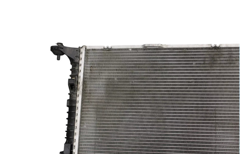 Load image into Gallery viewer, 11-14 Audi A8 4.2L Quattro Engine Cooling Radiator Assembly 4H0121251B Oem