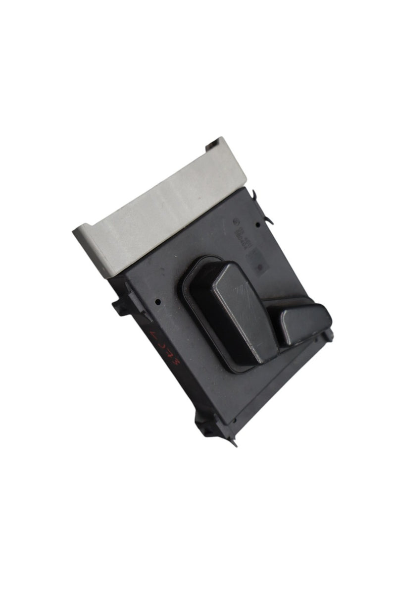 Load image into Gallery viewer, 14-20 Maserati Ghibli Front Left Driver Side Seat Control Switch Module Oem