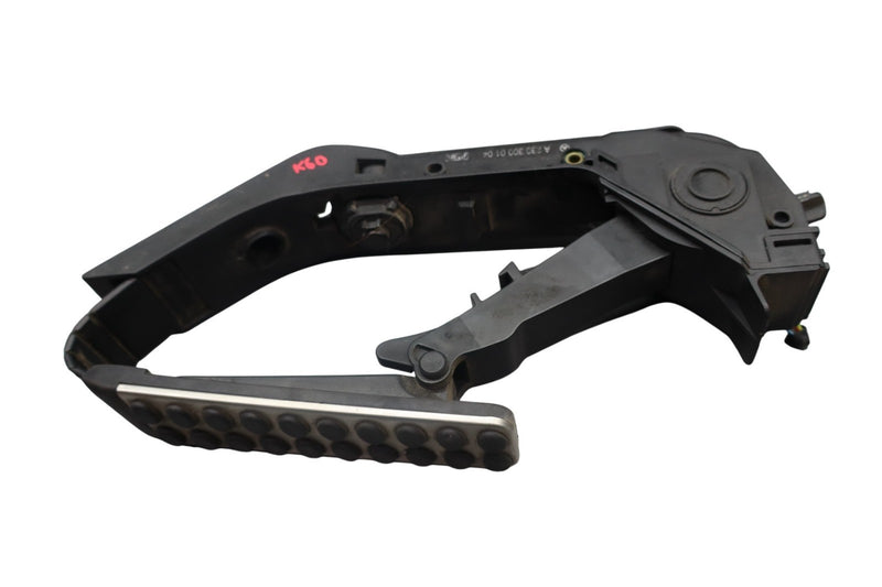 Load image into Gallery viewer, 03-06 Mercedes R230 SL500 CLK500 Gas Acceleration Pedal A2033010001 Oem