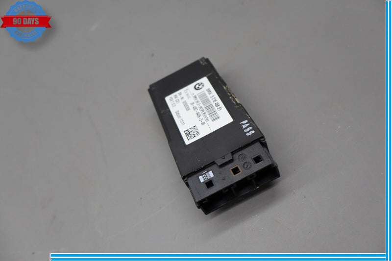 Load image into Gallery viewer, 09-15 BMW 750Li 750Li xDrive Rear Right Seat Heat Heated Control Module Oem