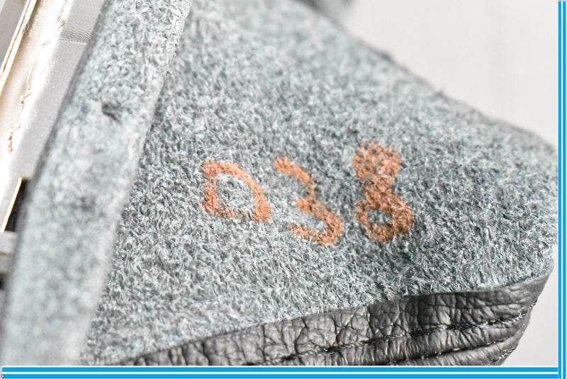 Load image into Gallery viewer, 03-12 Maserati Quattroporte Transmission Gear Shifter Leather Boot Black Oem