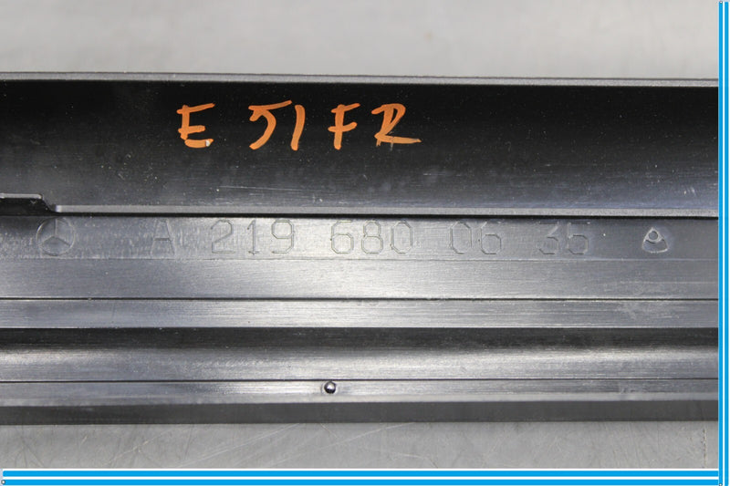 Load image into Gallery viewer, 06-11 Mercedes CLS550 W221 Front Right Side Inner Door Step Sill Plate Oem
