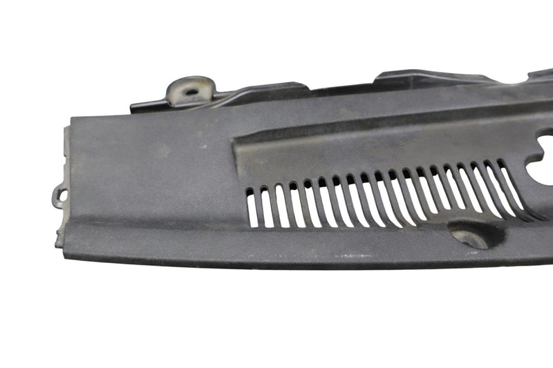 Load image into Gallery viewer, 07-12 Lexus USF40 LS460 Radiator Upper Air Intake Deflector Duct Cover Trim Oem