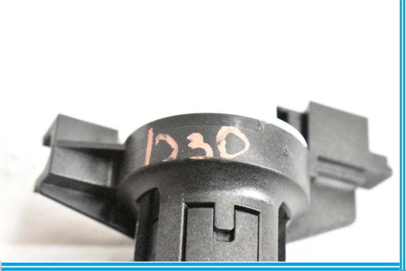 Load image into Gallery viewer, 2012-2018 MERCEDES-BENZ CLS550 TRUNK LID CYLINDER LOCK OEM