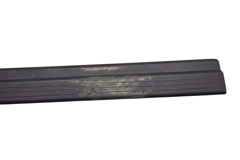 Load image into Gallery viewer, 10-18 Mercedes CLS550 E350 Front Right Door Sill Scuff Plate Trim Cover Oem