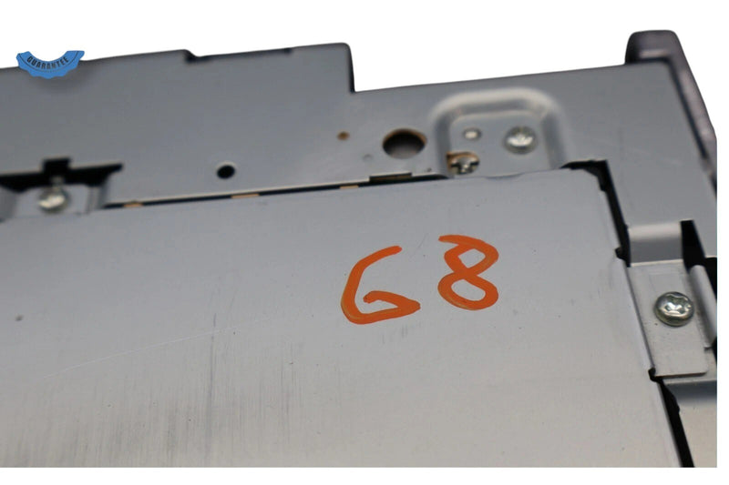 Load image into Gallery viewer, 10-11 Mercedes E350 E550 Command Head Unit CD Changer Radio 2129069000 Oem
