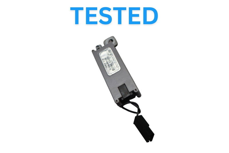 Load image into Gallery viewer, 11-16 Hyundai Equus Left Rear Glass Amp Amplifier Antenna 96280-3N050 Oem