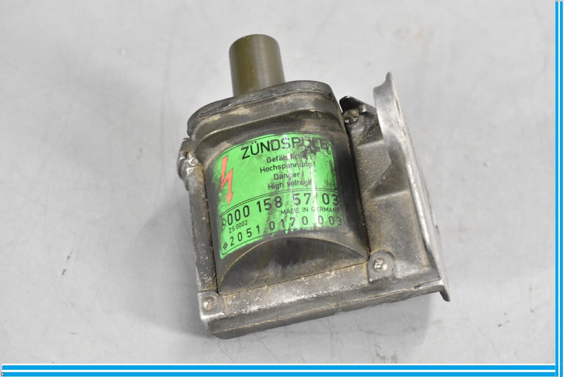 Load image into Gallery viewer, 90-99 Mercedes R129 300SL SL500 Ignition Coil 0001585703 Oem