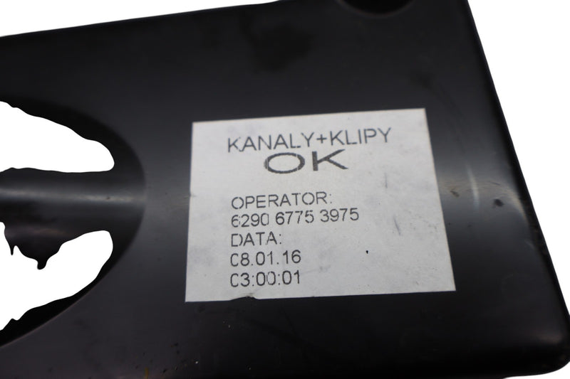 Load image into Gallery viewer, 14-17 Maserati Ghibli Engine Power Junction Distribution Fuse Relay Box Oem