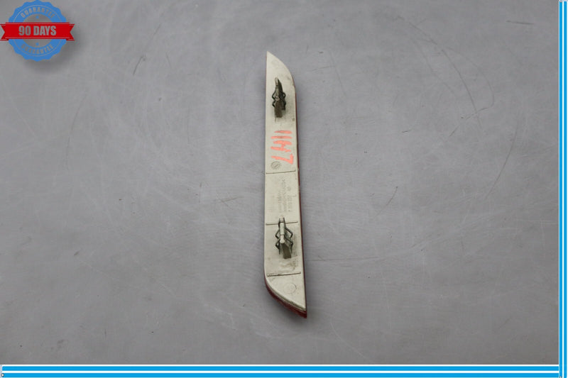 Load image into Gallery viewer, 11-13 BMW 528i 538i 550i xDrive Rear Left Driver Bumper Reflector Oem