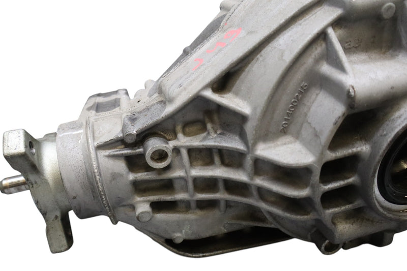 Load image into Gallery viewer, 17-21 Alfa Romeo Stelvio Rear Differential Diff Axle Carrier 55275932 Oem
