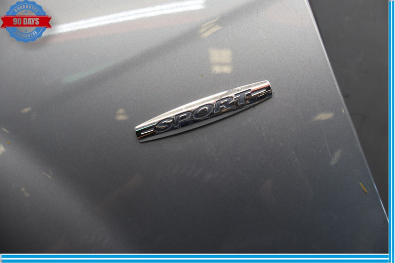 Load image into Gallery viewer, 08-14 Mercedes W204 C250 E350 Left Driver Side Fender Cover Assembly Oem