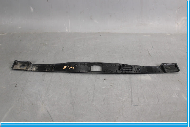 Load image into Gallery viewer, 03-06 Mercedes S500 S600 Rear Trunk Tailgate Handle Lock Latch Cover Trim Oem