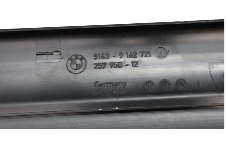 Load image into Gallery viewer, 11-16 BMW 528i 535i GT xDriver Front Passenger Door Sill Scuff Trim Cover Oem