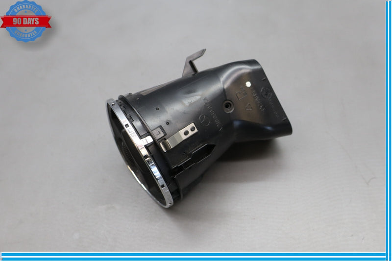 Load image into Gallery viewer, 06-11 Mercedes W219 CLS550 CLS55 Left Side Dashboard Dash Board Air Vent Oem