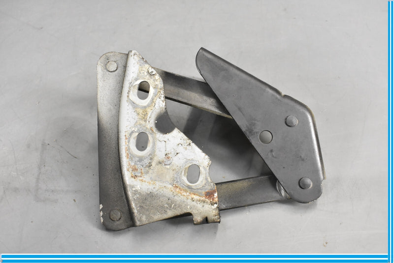 Load image into Gallery viewer, 97-06 Jaguar XKR XK8 Front Right Passenger Side Hood Bonnet Hinge Oem