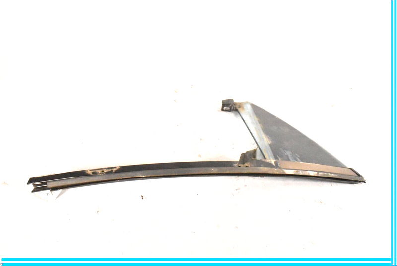 Load image into Gallery viewer, 06-11 Mercedes CLS550 CLS55 AMG W219 Rear Right Quarter Window Glass Oem