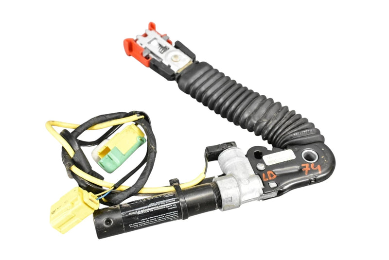 Load image into Gallery viewer, 03-06 Bentley Continental GT Coupe Front Left Side Seat Belt Seatbelt Buckle Oem