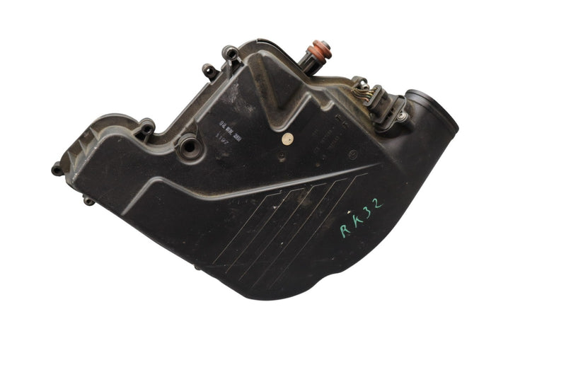 Load image into Gallery viewer, 09-12 BMW 750i 750Li Front Right Air Cleaner Filter Box Lid 13717577463 Oem