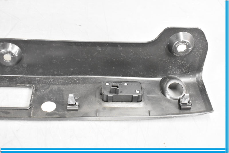Load image into Gallery viewer, 12-18 Mercedes CLS550 CLS400 W218 Trunk Lid Trim Panel Cover Molding Oem