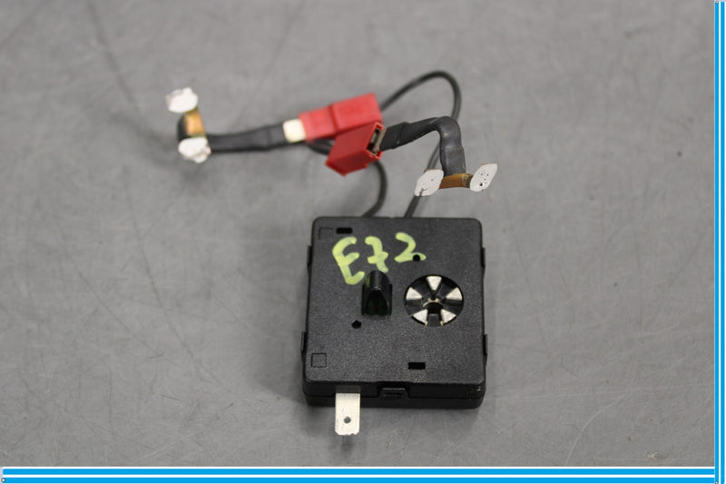 Load image into Gallery viewer, 09-15 Jaguar XF XFR AM/FM Radio Antenna Amplifier Module Unit Oem