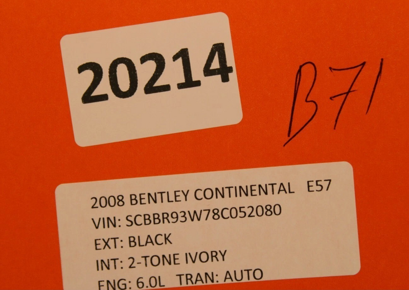 Load image into Gallery viewer, 06-13 Bentley Continental Flying Spur Rear Center Seat Belt Seatbelt Buckle Oem