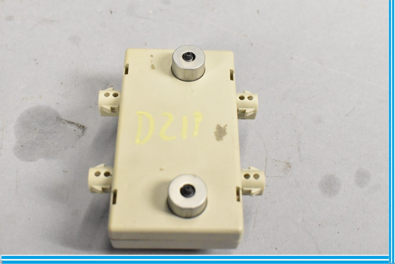 Load image into Gallery viewer, 09-12 BMW 750i 750Li F01 F02 Trap Circuit Antenna Module 213675-10 Oem