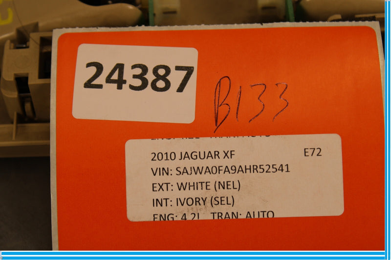 Load image into Gallery viewer, 09-15 Jaguar XF XFR Rear Dome Interior Overhead Roof Light Reading Lamp Oem