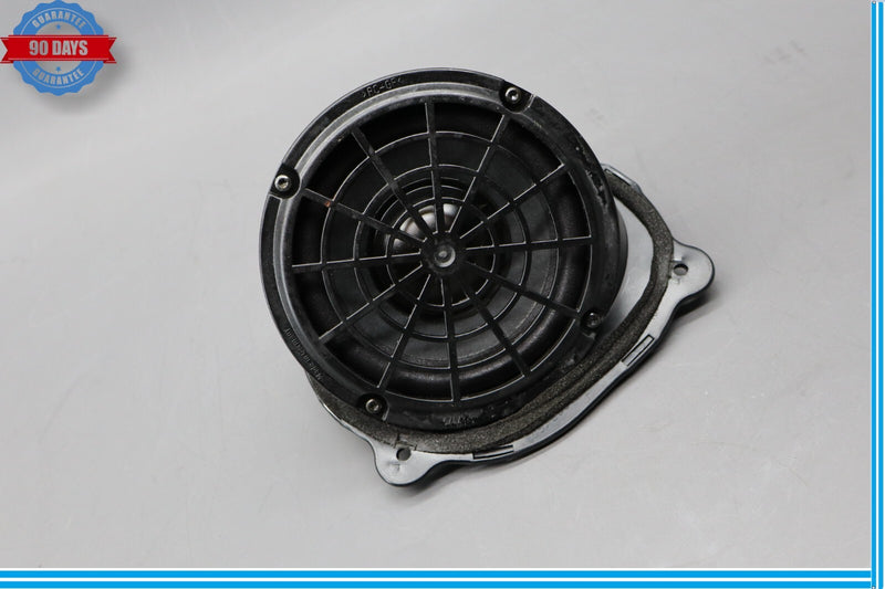 Load image into Gallery viewer, 97-04 Mercedes R170 SLK230 SLK320 Rear Right Side Door Sound Speaker Oem