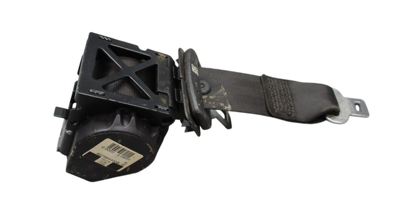 Load image into Gallery viewer, 17-20 Jaguar XE X260 Rear Center Middle Seat Belt Seatbelt Retractor Oem