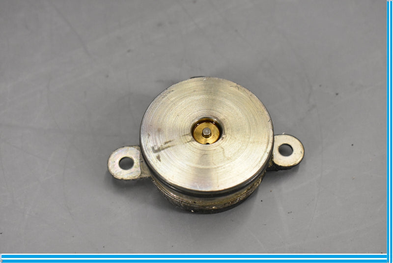 Load image into Gallery viewer, 10-20 Jaguar XJ XJL Land Range Rover Timing Control Valve 8W936M280AD Oem