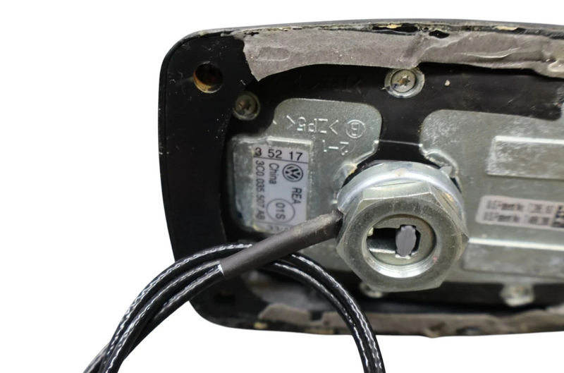 Load image into Gallery viewer, 11-17 Volkswagen VW Touareg Upper Roof Shark Fin Radio Antenna 3C0035507 Oem
