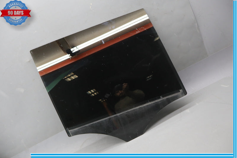 Load image into Gallery viewer, 13-19 Mercedes X166 GL450 GLS550 Rear Right Side Window Glass 1667352610 Oem